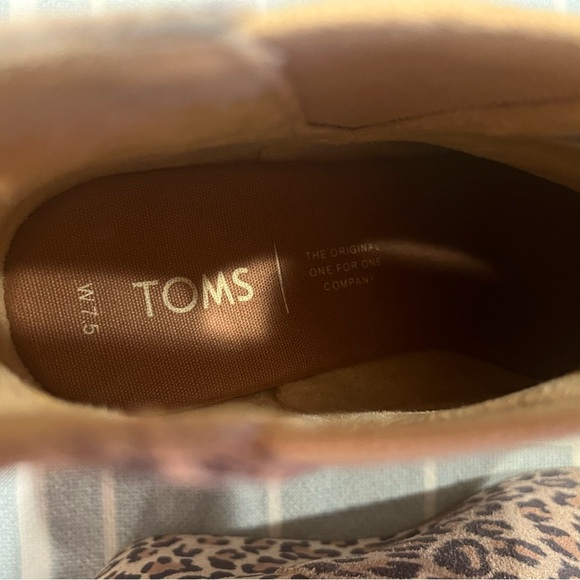 Women’s Tom’s Kelsey Leopard Booties 7.5 - Picture 6 of 6